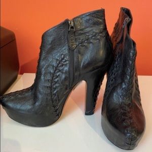 Authentic Alaia Boots